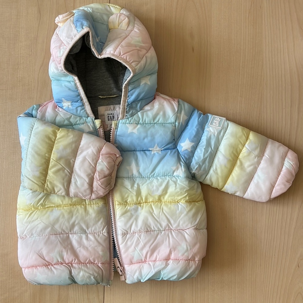 Gap puffer jacket